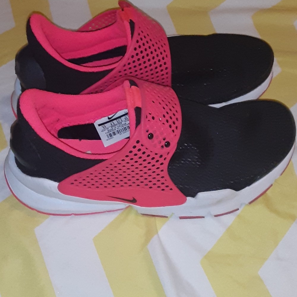***sold***Nike